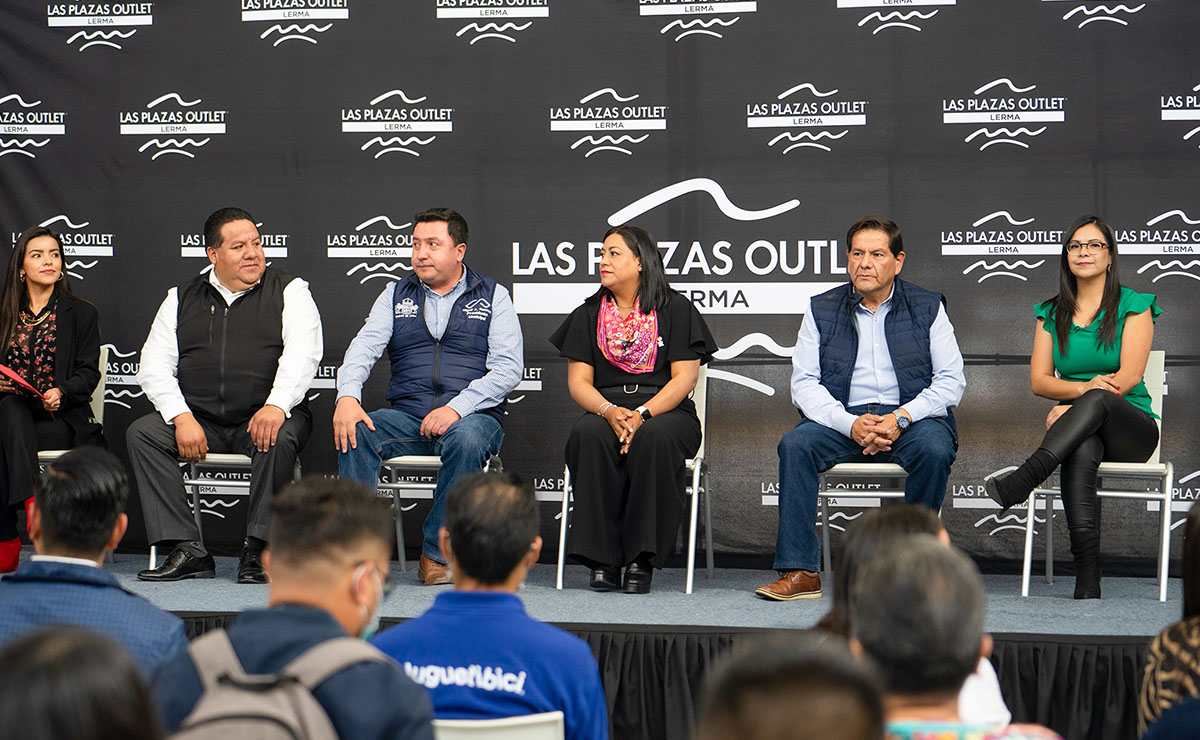 Representantes de Las Plazas Outlet Lerma