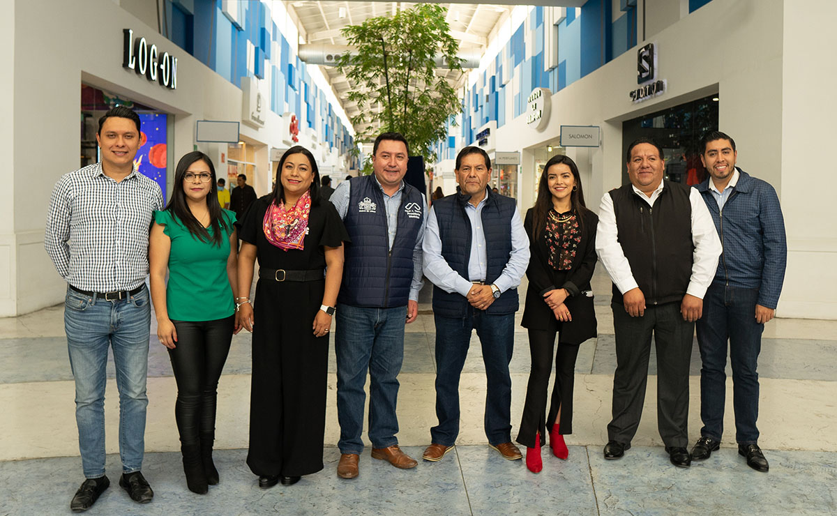 Representantes de Las Plazas Outlet Lerma