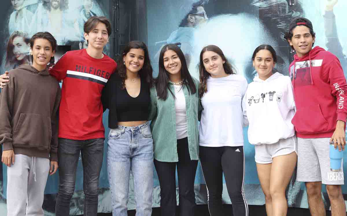 Rafa Leal, Federico Contreras, Isabela Montemayor, Mariana Corona, Adriana Suarez Fernanda Galoe y Rogelio Castellanos / Fotos: Dennis Hernández