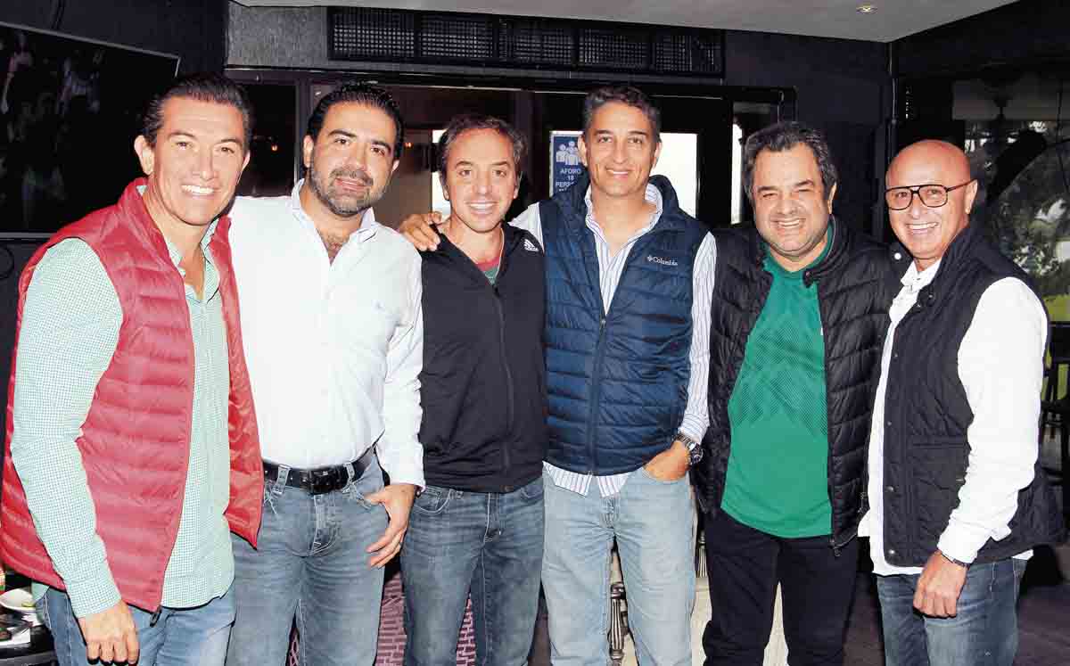 Antonio Casillas, Karina Chimely, Tony Ceja, Beto Miguel, Lalo Ceja Y Sergio Torres / Fotos: José Chang