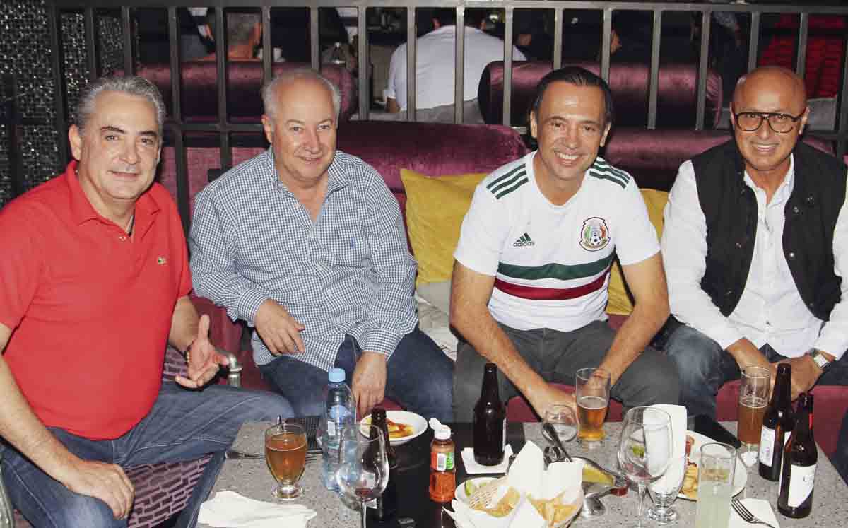 Disfrutando del partido / Fotos: José Chang
