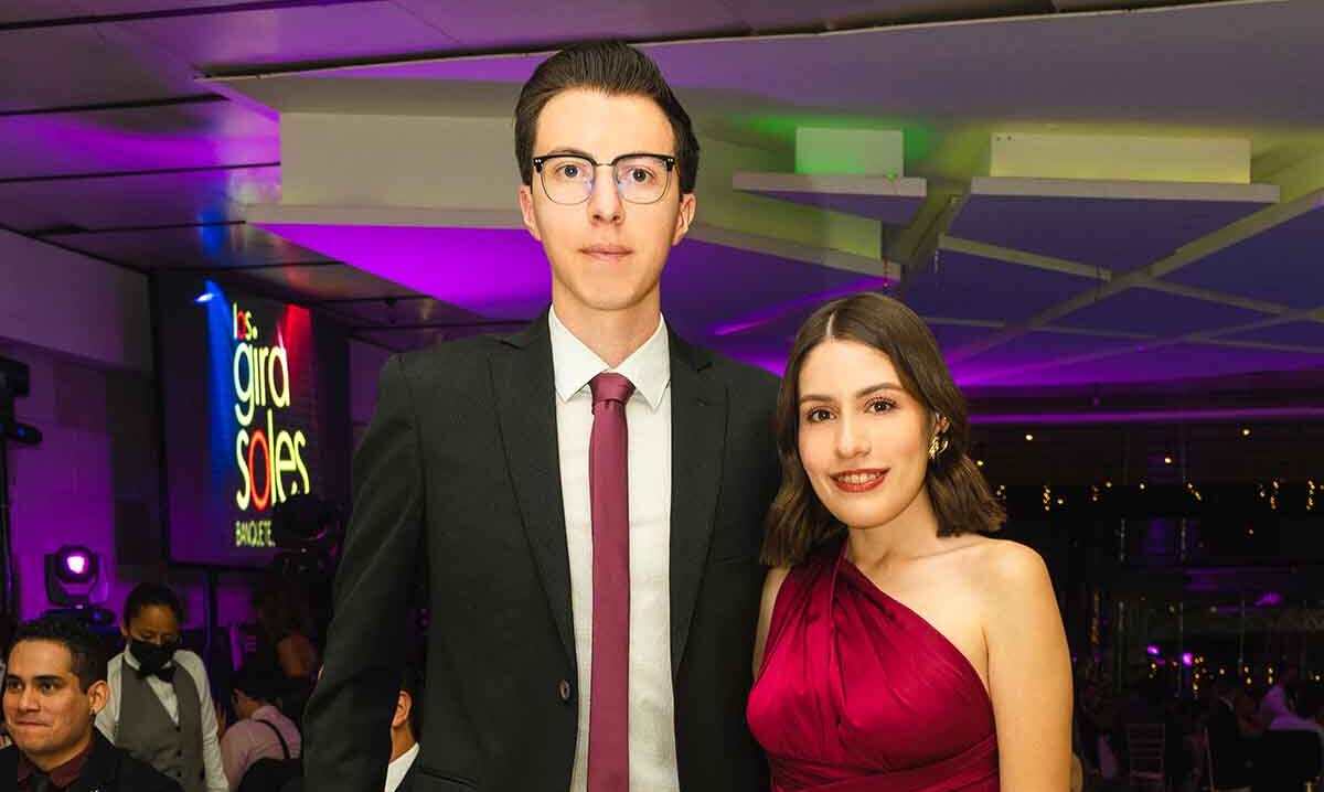 Carlos de Uriarte y Lizeth Ruiz