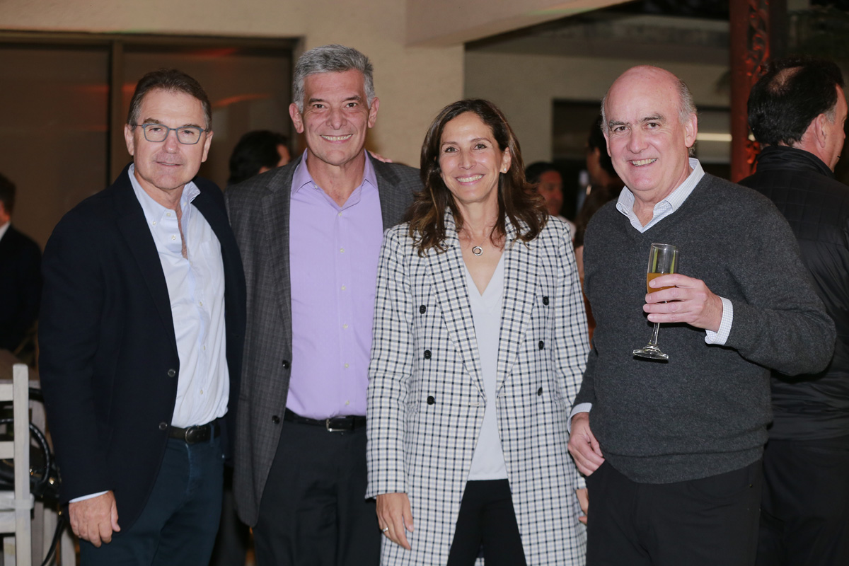Hugo Martínez, Luis Treviño, Alejandra Martínez y Mauricio Morales