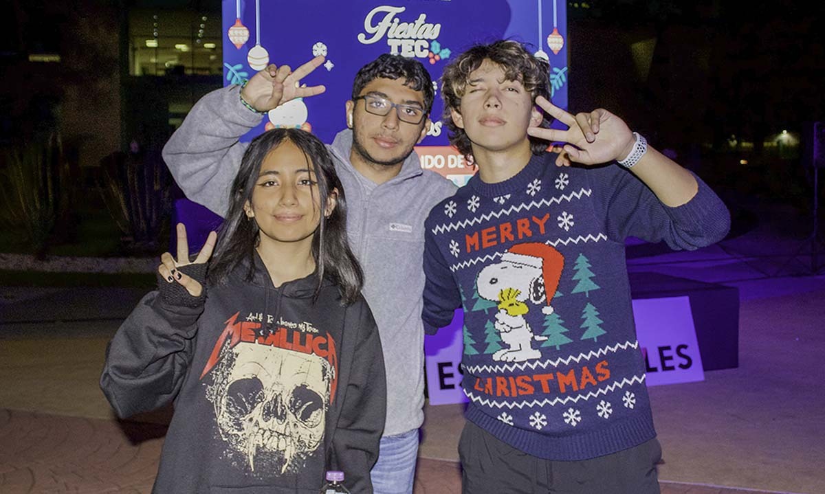Dannia Paris, Octavio Vázquez y Carlos López
