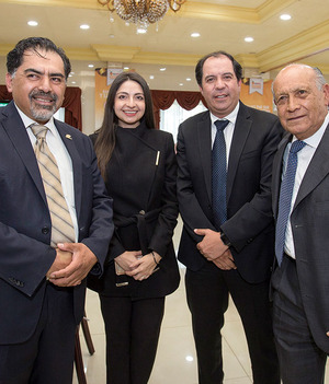 Eduardo Consuelo, Diana Velázquez, Jorge Pedraza y Alberto Canul