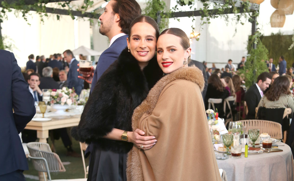 Mónica y Valentina