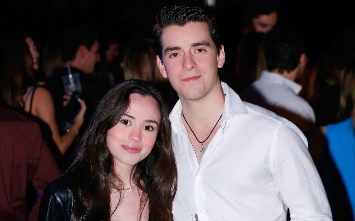 Alexa Cavazos y Diego Benítez