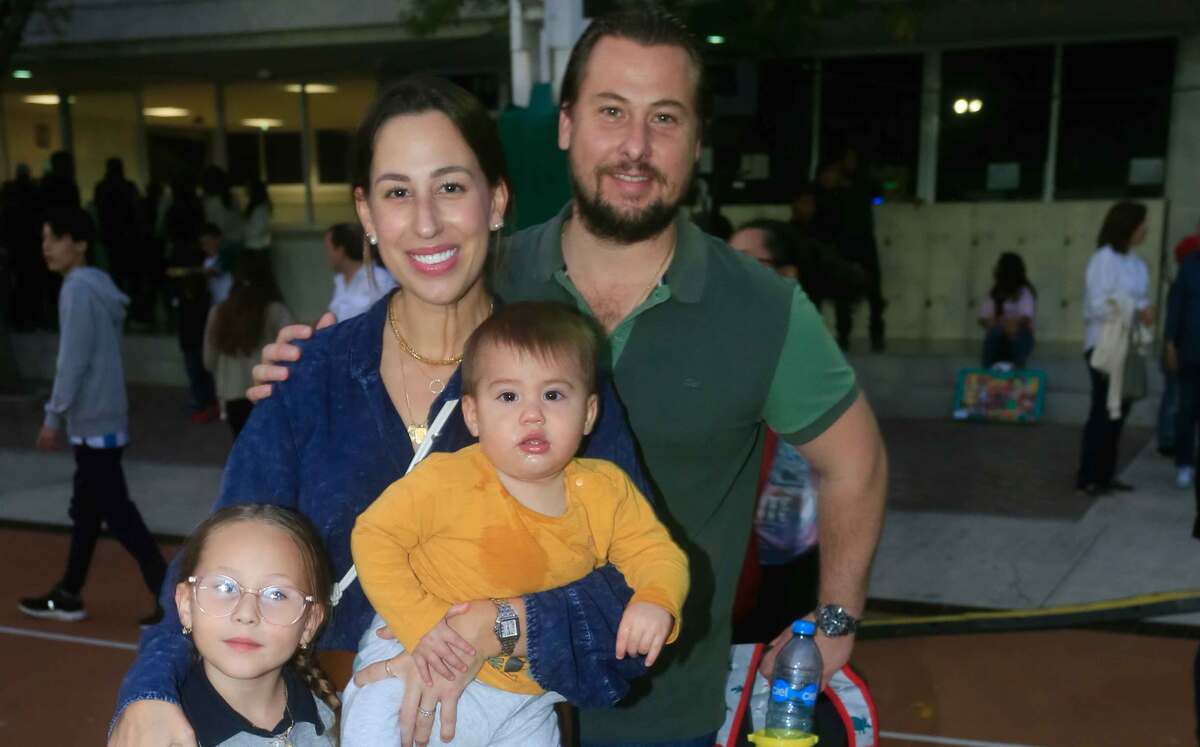 Ana Paula Garza de Saldaña, Daniel Saldaña, Ana Paula Saldaña, Federico Saldaña y Daniel Saldaña