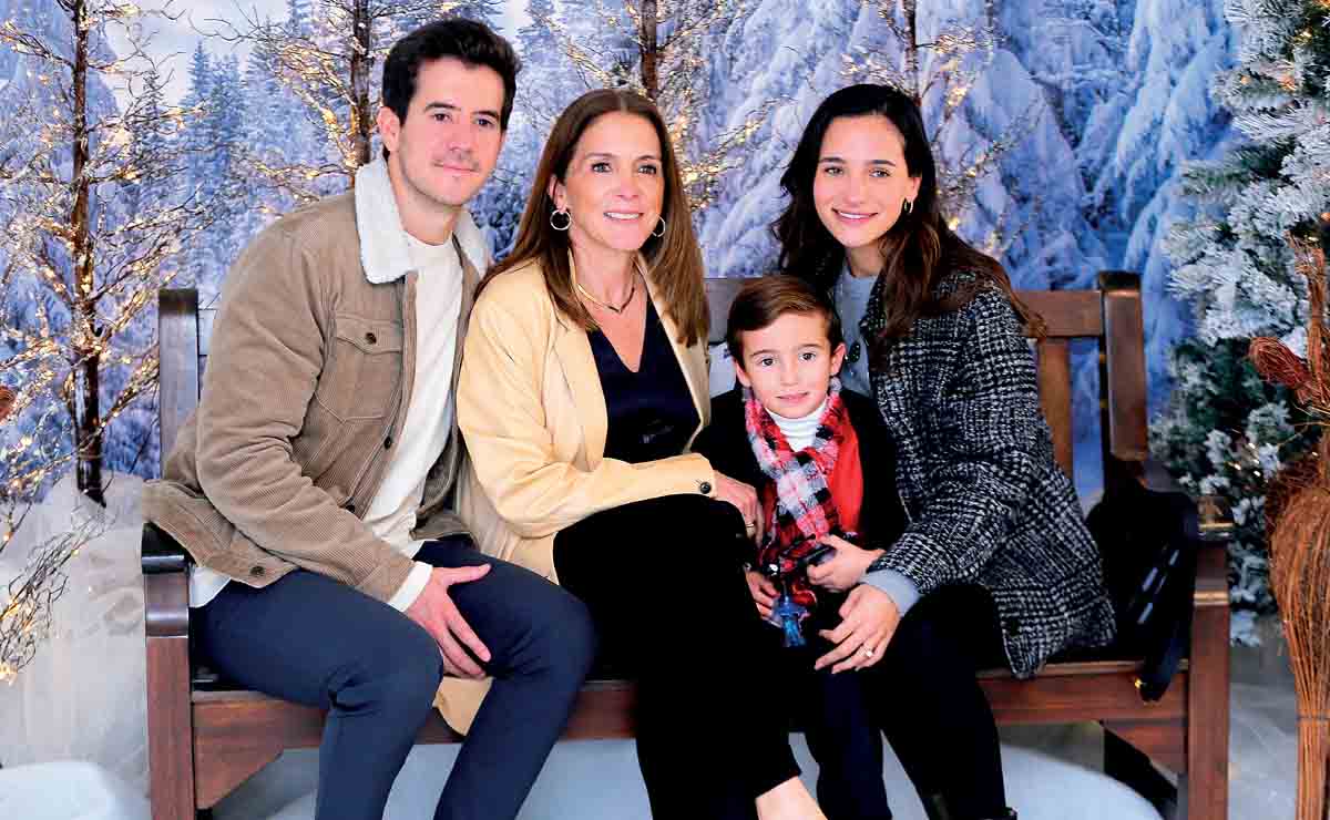 Bernardo Zambrano, Marcela Lobeira, Bernardo Zambrano y Maru Méndez / Fotos: Daniel Saldívar