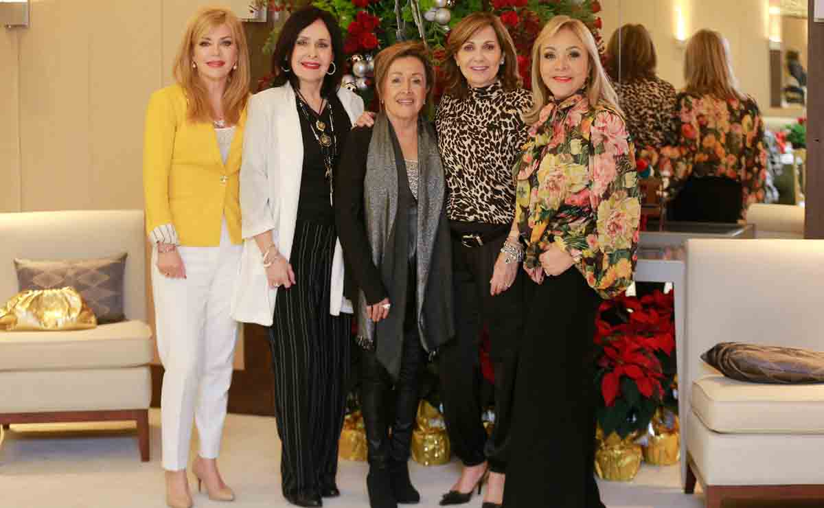 Catalina Ibarra, Margarita Berchelmann, Olga Guajardo, Maritere Gonzalez y Eline García / Fotos: Daniel Saldívar