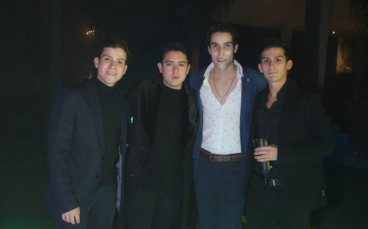 David Garza T, Mario Eloy Villarreal, Diego Ibarra y Patricio Garza T