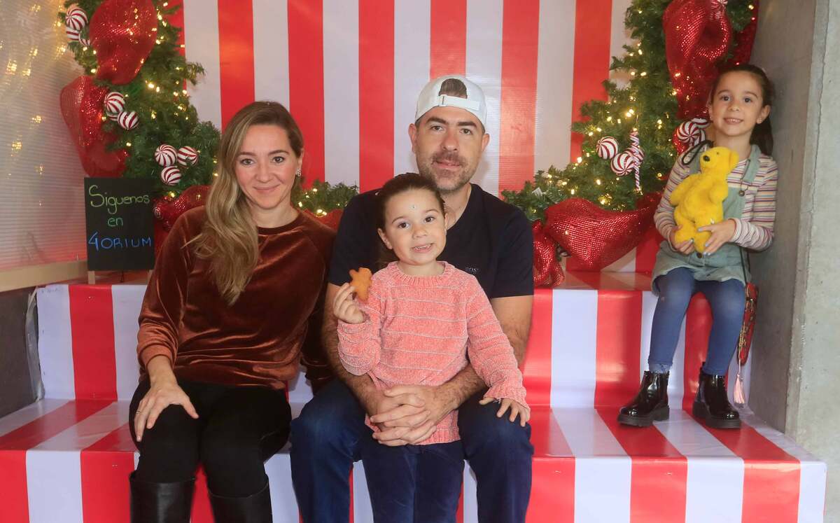 Diana Ramos, Alejandro Villarreal,Catalina Villarreal y Sofi Villarreal