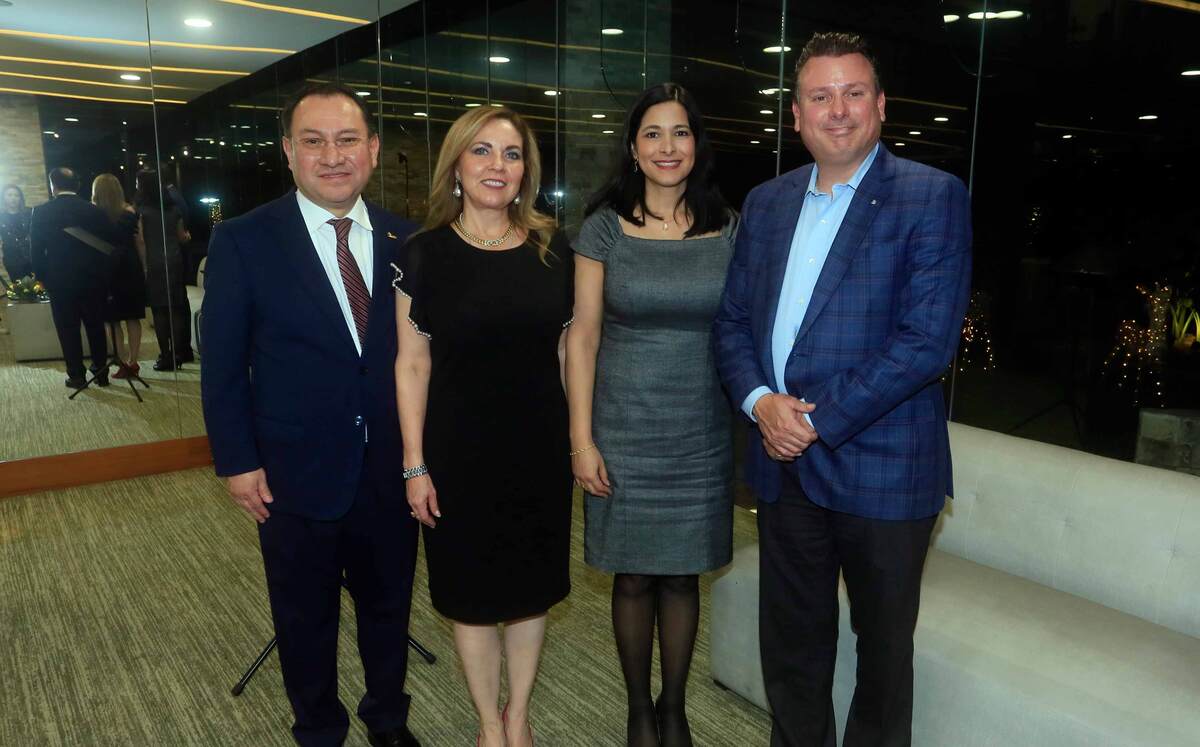 Fernando Gutíerrez, Belinda Viveros, Any Cantú de Pozas y José Poza