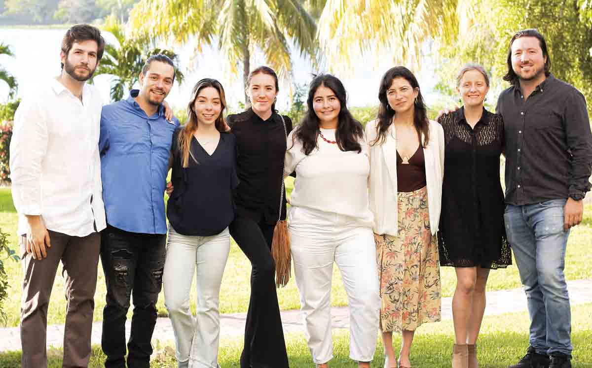 Santiago Morales, Luis Alberto Priego, Natalia Priego, Sofía Heredia, Ana Lucía Heredia, Andrea Heredia, Camila López y Jorge Heredia / Fotos: José Ch