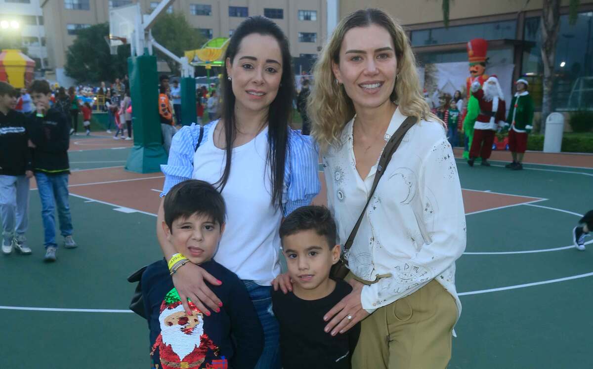 Gaby Montaño de Schwartz, Ana Ramírez, Paul Schwartz y Elias López