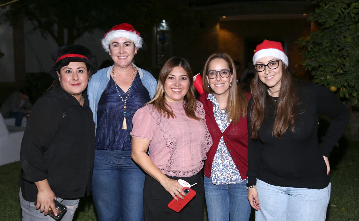Janeth, Gisela, Eri, Paulina y Tessy
