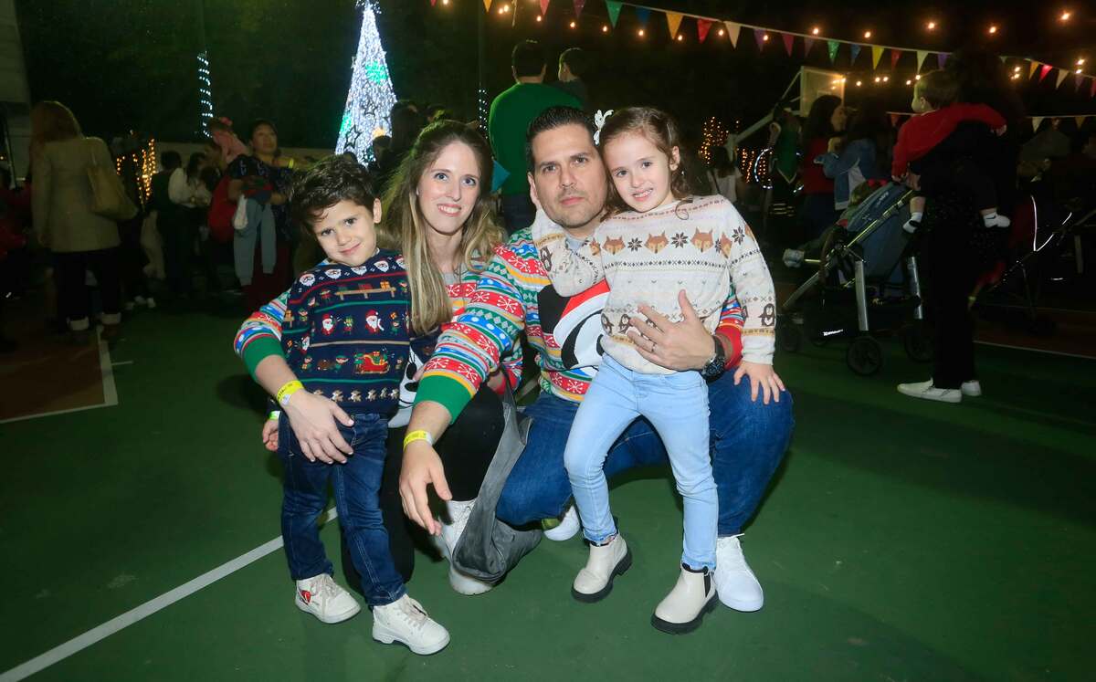 Manuel Gómez, Norma Ramírez de Gómez, Manuel Gómez y  Antonella Gómez