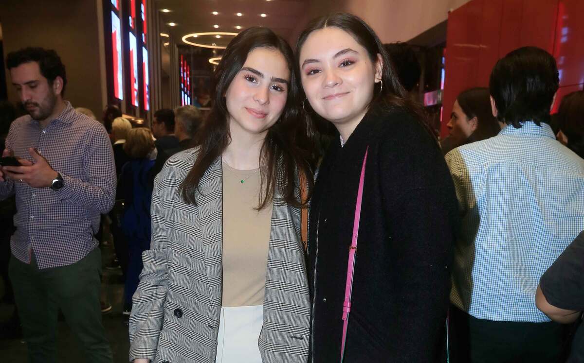Paola Ordaz y Claudia Díaz