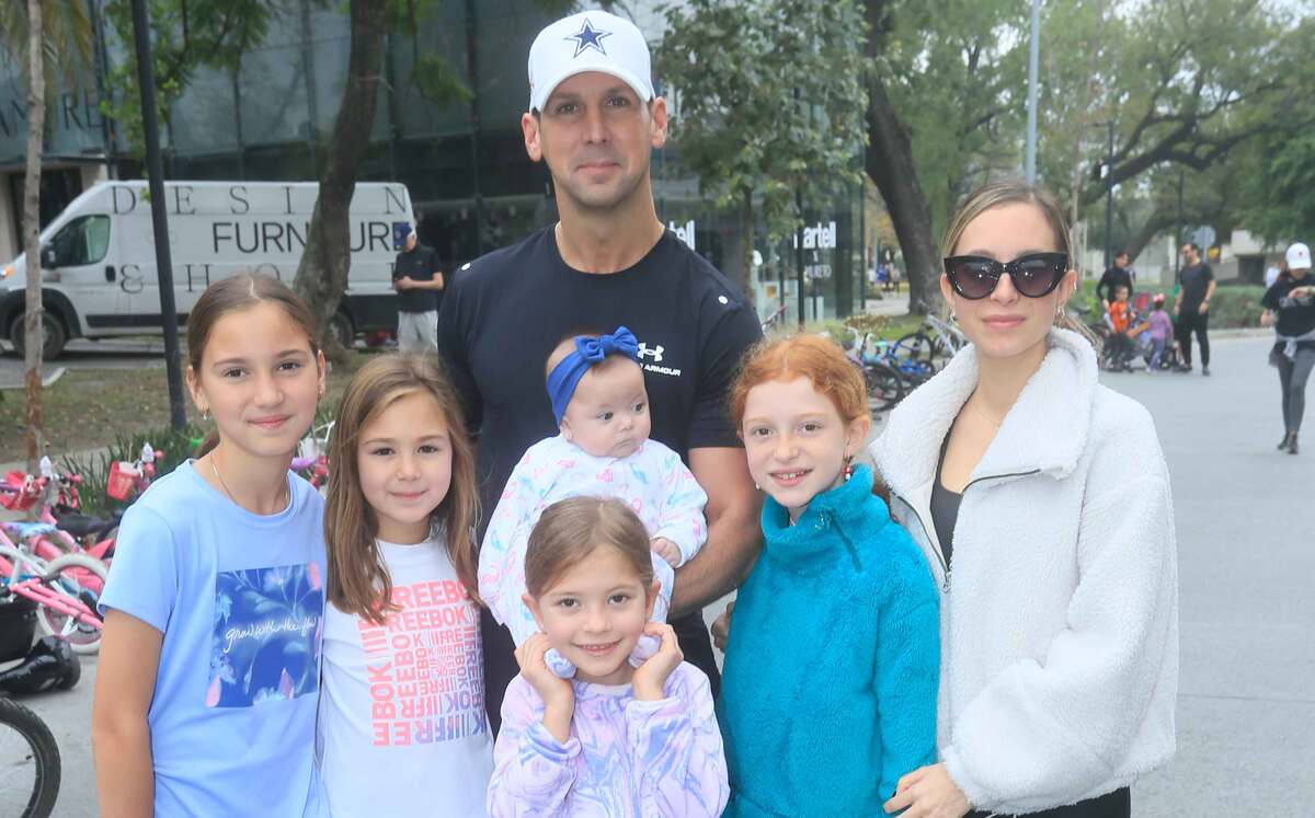 Rodrigo De León, Victoria De León, Raquel De León, Emilia De León, Juliana Sepúlveda, Pau Cortés De De León y Eugenia Sepúlveda. Fotos: Omar Valdez