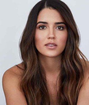 Modelo, actriz, influencer y activista. Ella es Lolo González, la hija del Dr. Simi (Foto: Instagram)