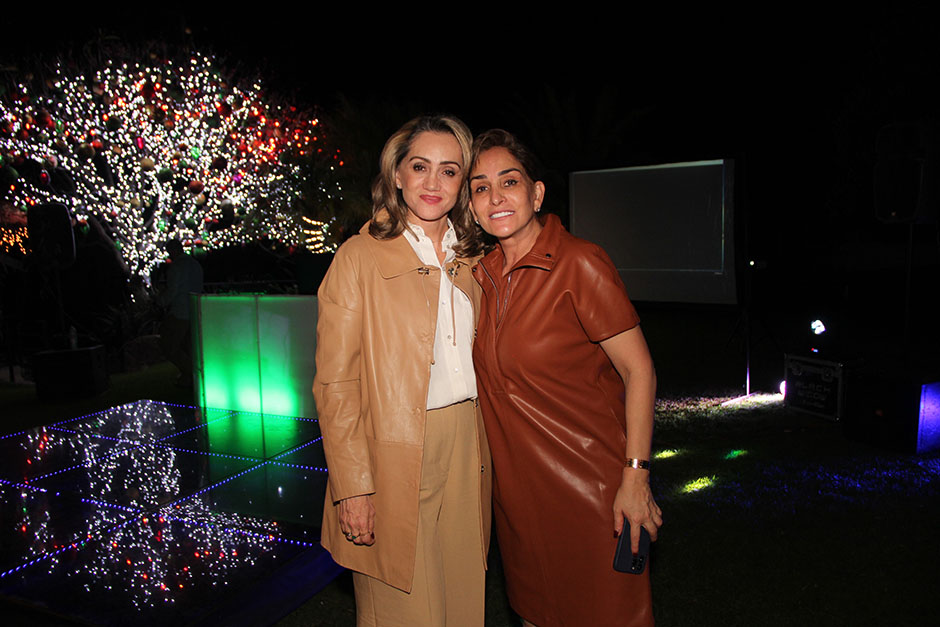 Beatriz Briseño y Adriana Vázquez de Briseño