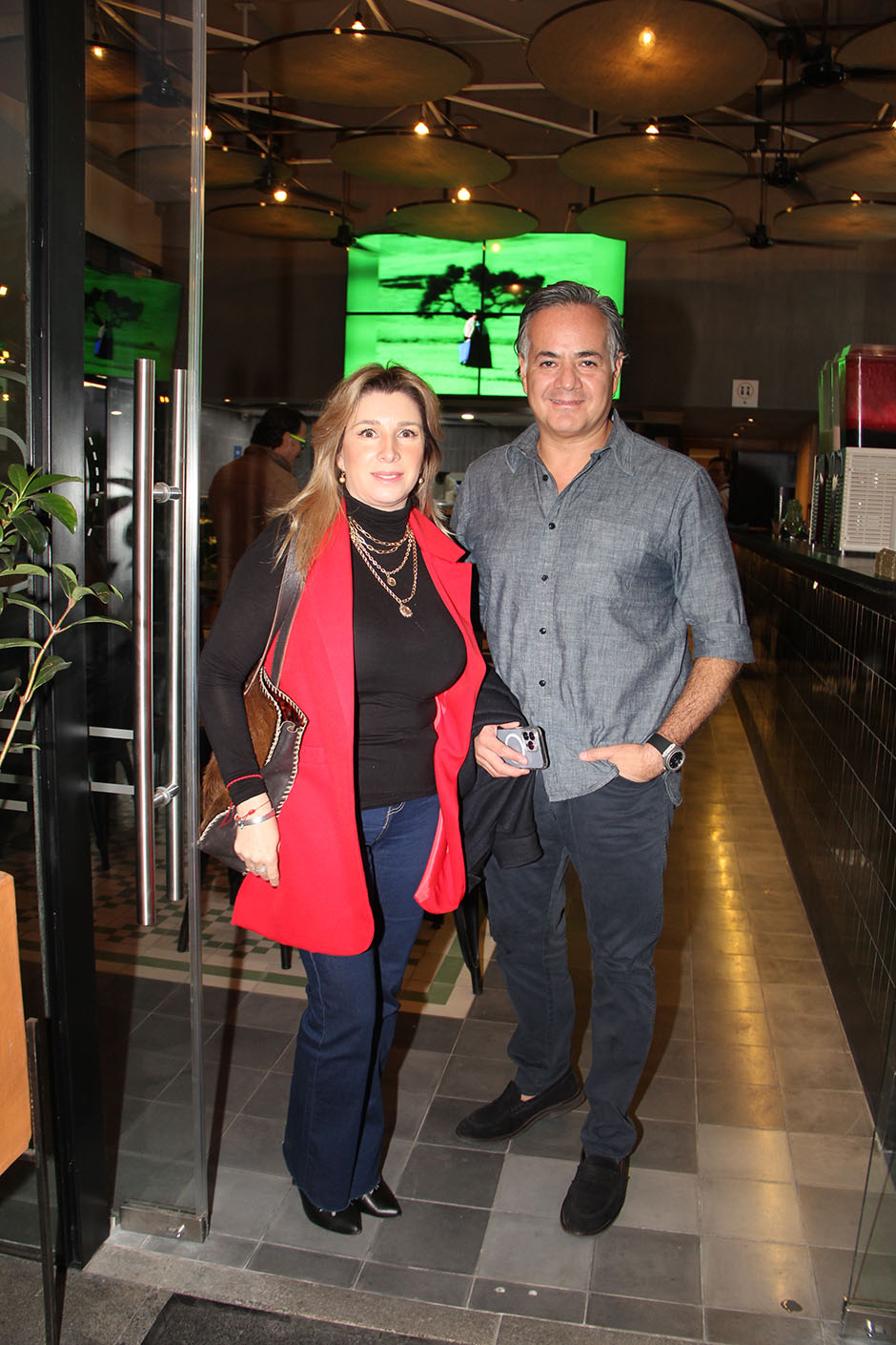 Lissette Morfín y Carlos Flores