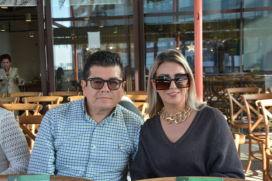 Marco Juárez y Rox Padilla