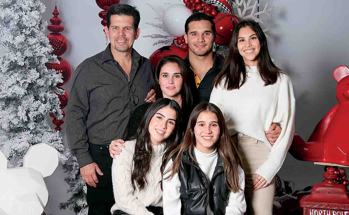 Argelio Muñoz, Archie Muñoz, Daniela Morales, Irma González, Valeria Muñoz y Fernanda Muñoz / Fotos: Staff