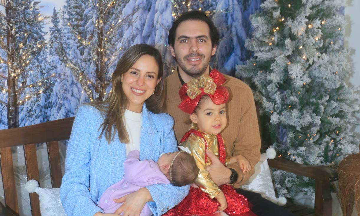 Karen Villarreal, Andrés Espino, Balbina Espino y Cordelia Espino