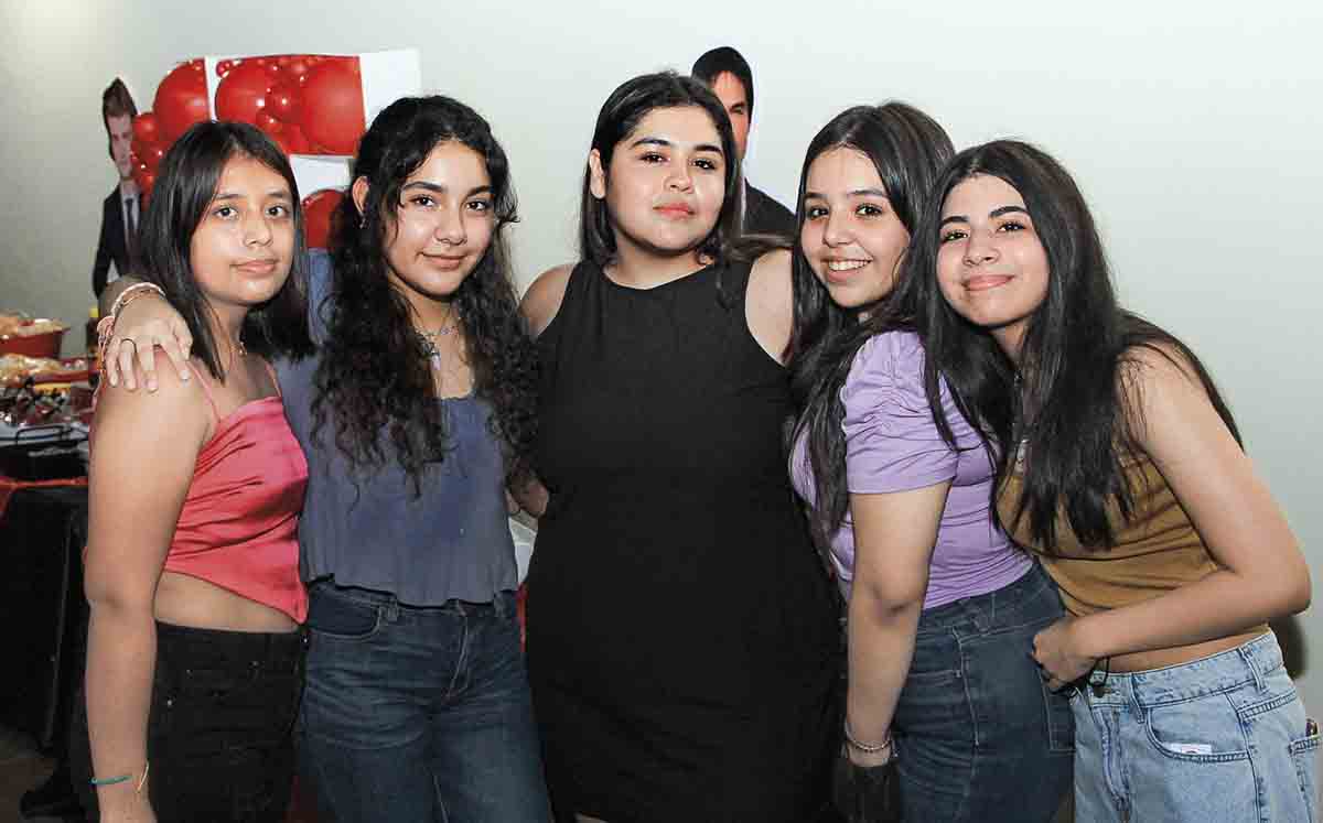 Allison Castillo, Aly Olivares, Ivana de la Cruz, Matilda Castillo y Yamileth Dab/ Fotos: José Chang
