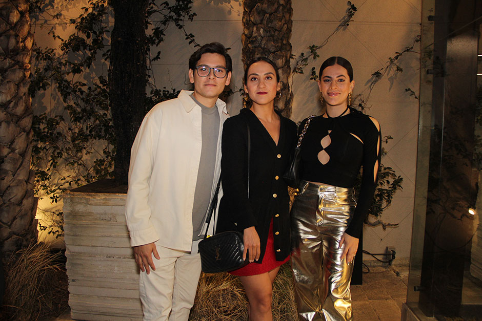 Itsuo Martín del Campo, Eli Tortoledo y Fernanda Caccia