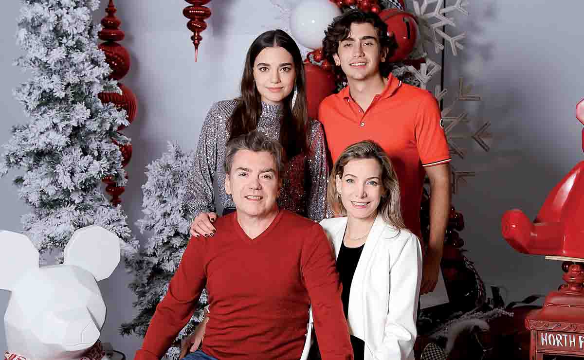 Mágala Gómez, Ismael Gómez, Ismael Gómez y Mágala Martínez de Gómez / Fotos: Staff