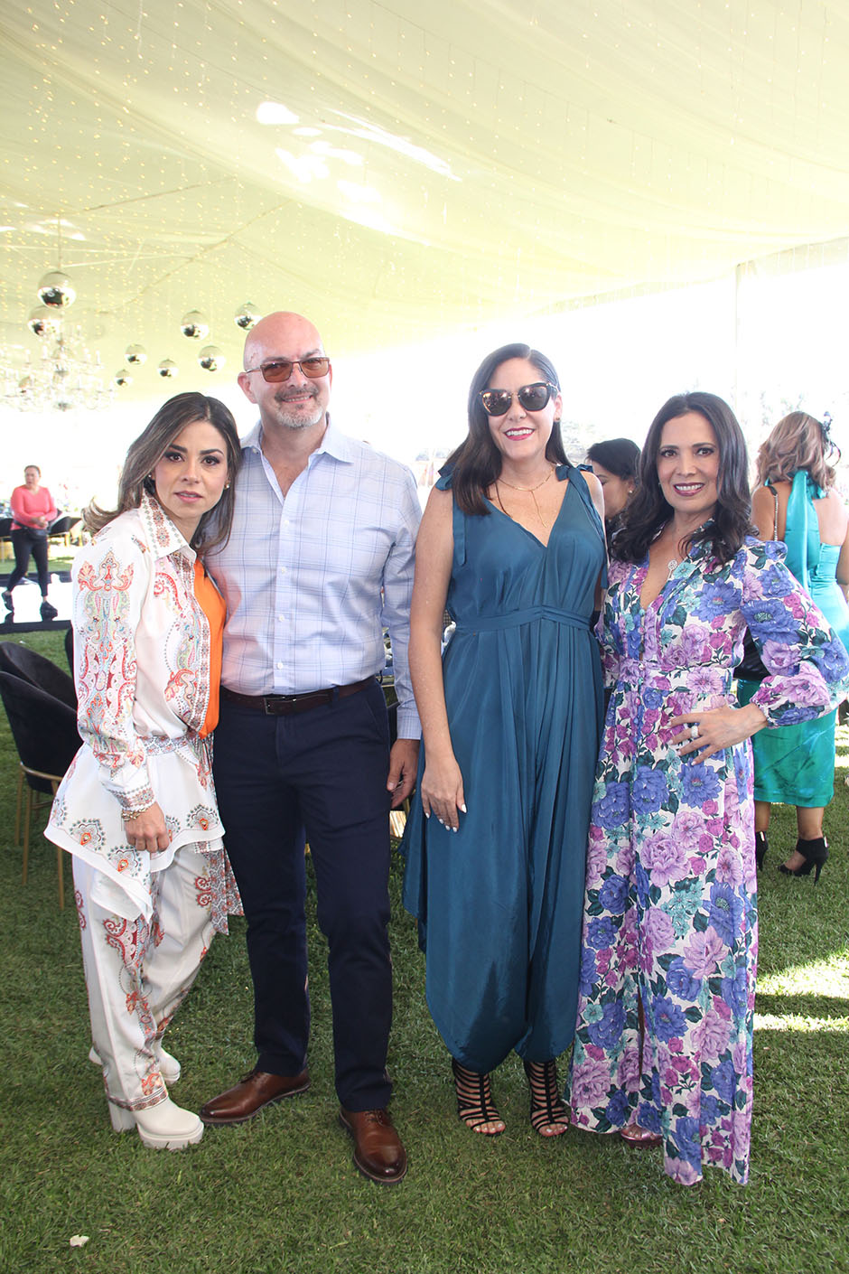Mayte Barajas, Óscar Plaschinsky, Carla Colunga y Maye Navarrete
