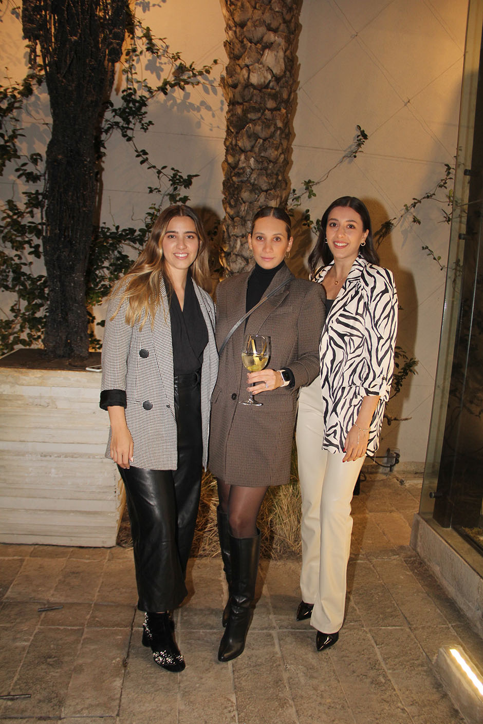 Montse Jiménez, Mariana Navia y María Navia