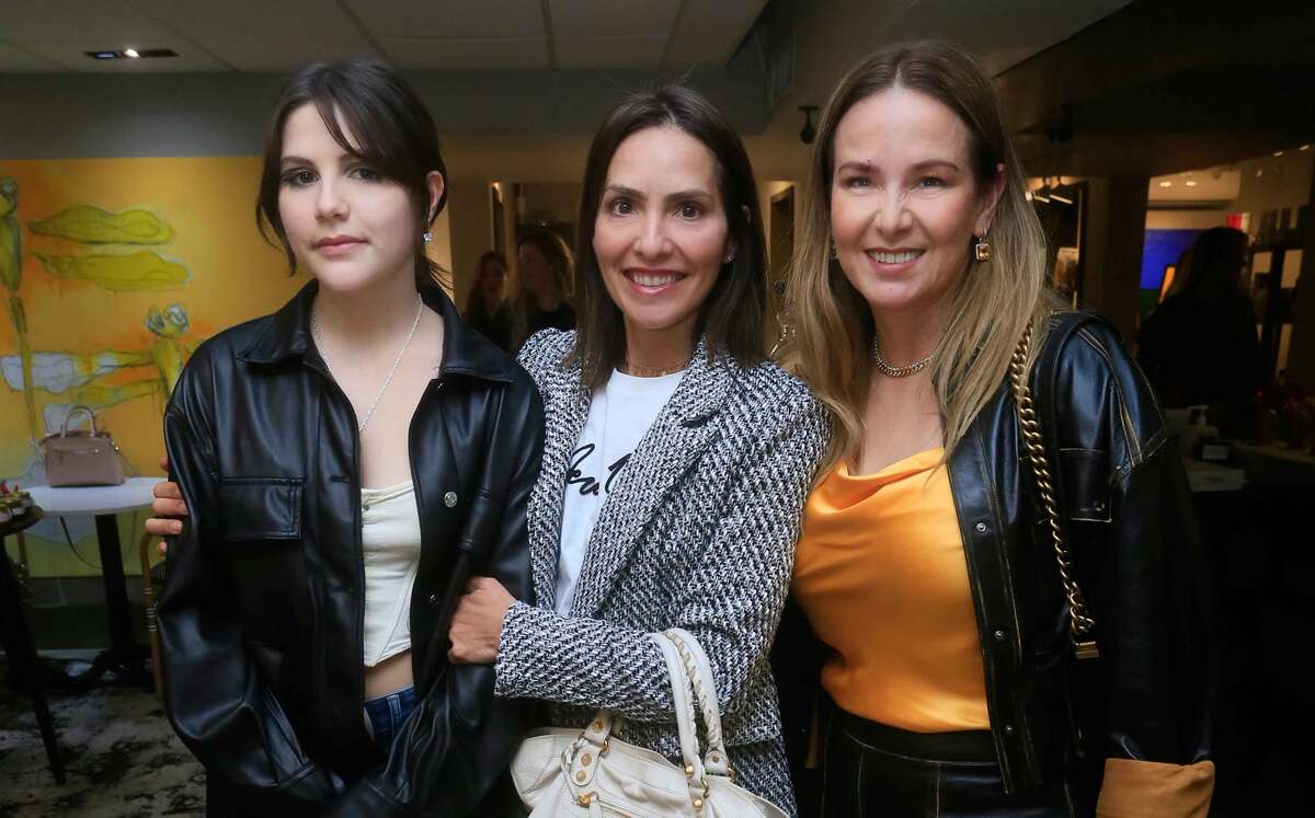 Natalia Negrete, Nancy Morales y Conchita Ulloa
