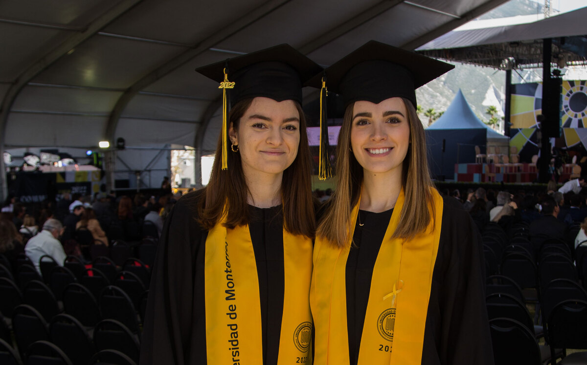 Valeria Ibarrola y Andrea Lecea