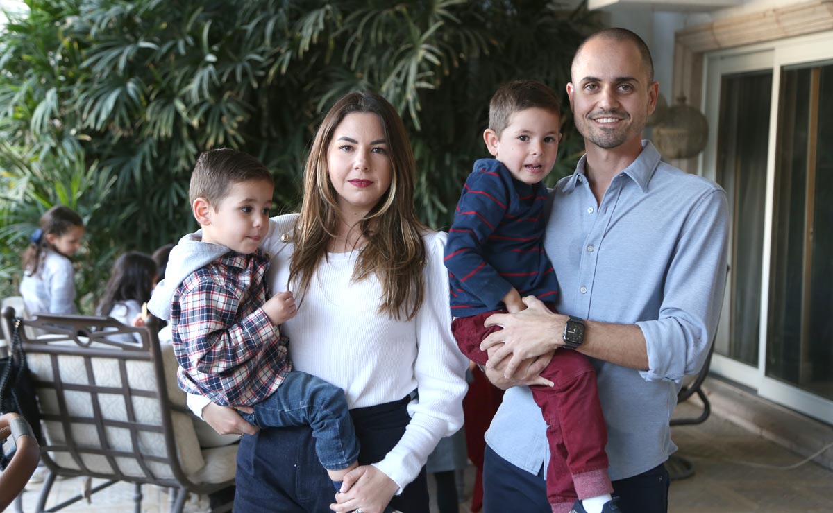 Bernardo, Brenda, Alejandro y Abraham