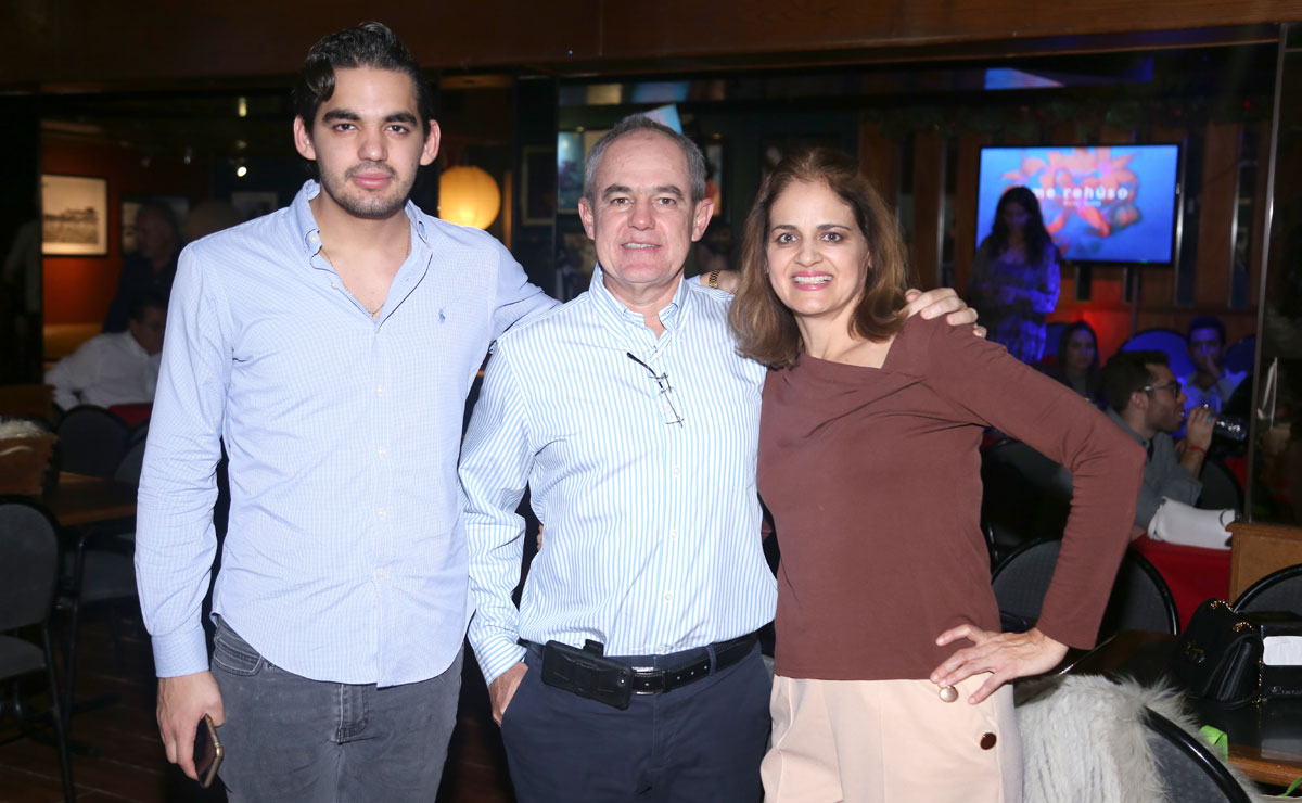 Carlos, Carlos y Paty