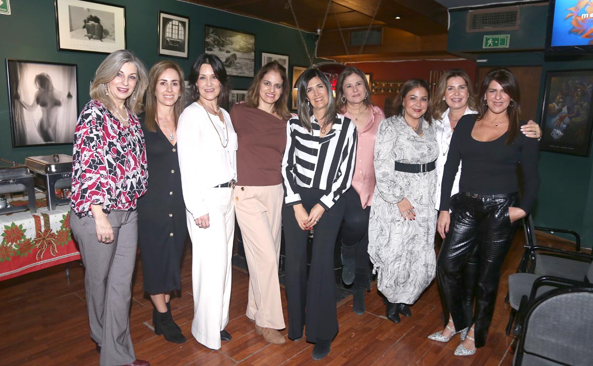 Las Teens. Astrid, Eva, Cecilia, Paty, Cristina, Noelie, Lizeth, Martha y Selina