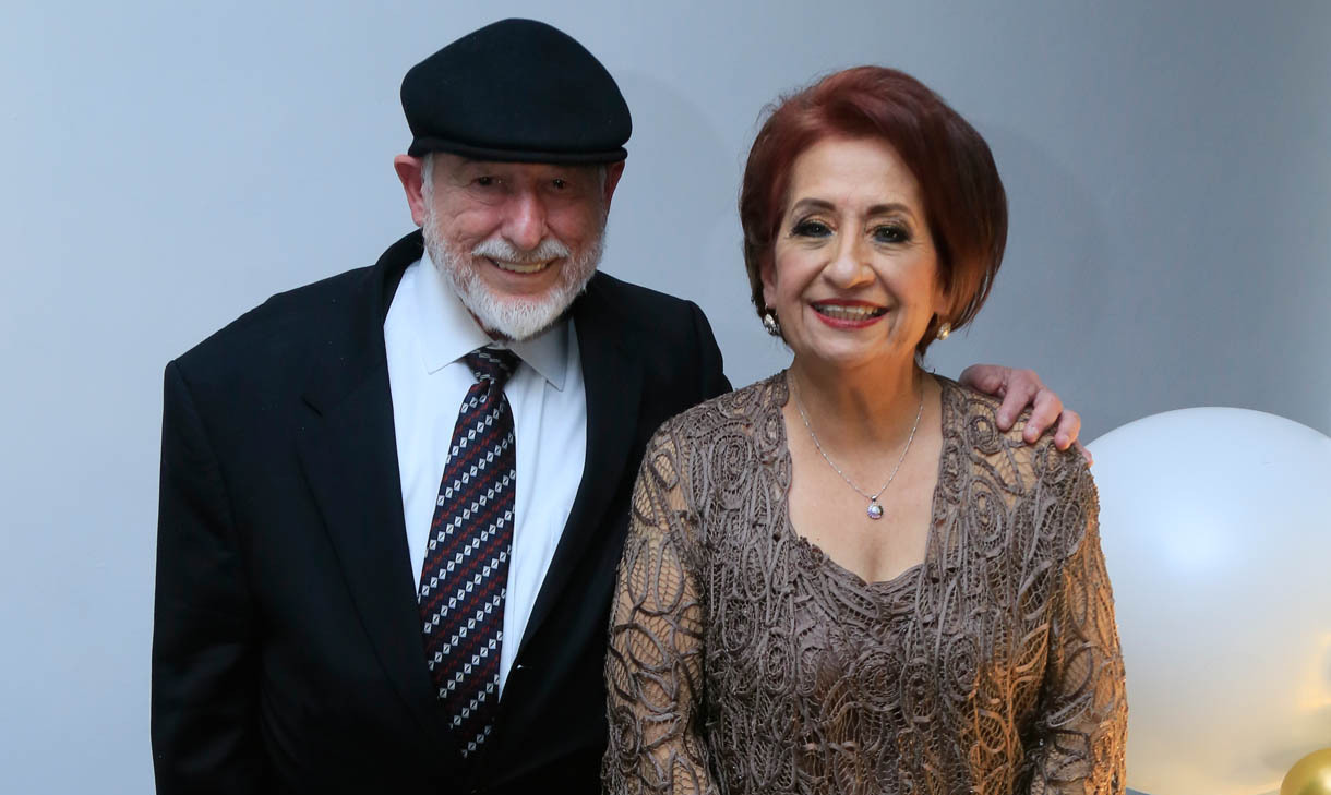 Jorge De la Garza, Olga Bertha García de De la Garza