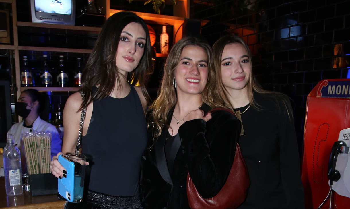 Eva Benítez, Paloma Lobeira y Roby Muñoz