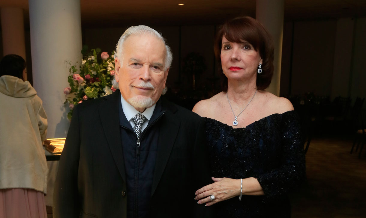 Gustavo De la Garza y Carmen Bortoni de De la Garza