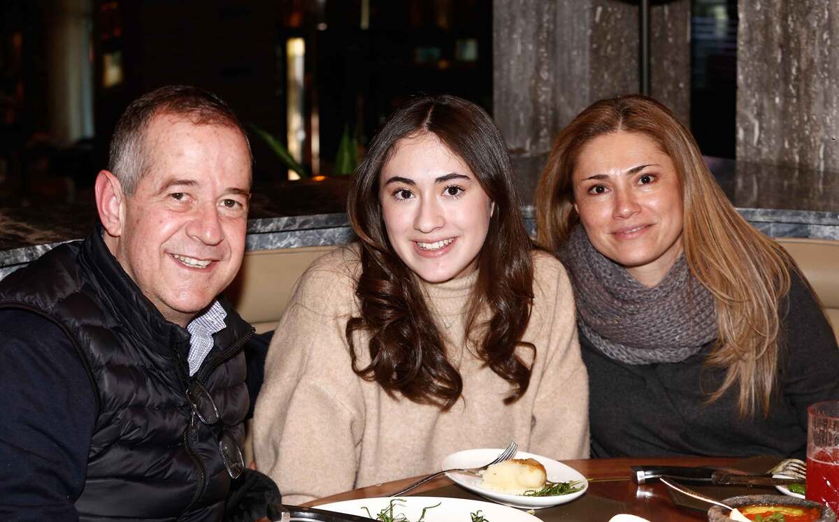 Alberto Guajardo, Camila Guajardo y Erika Rebolledo