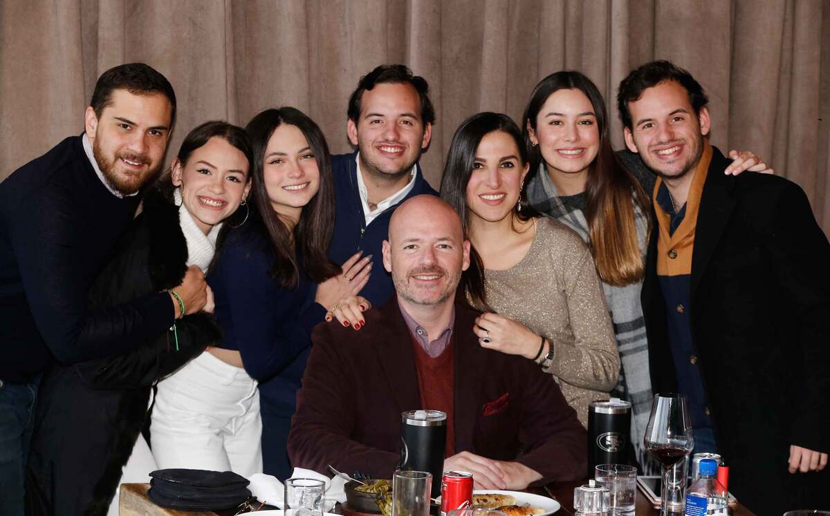 Alonso Miramón, Ana Sofia Contreras, Marisa González, José Adrián Contreras, JOsé Manuel Contreras, Fernanda Lazo, Melissa Cardenas y José Manue