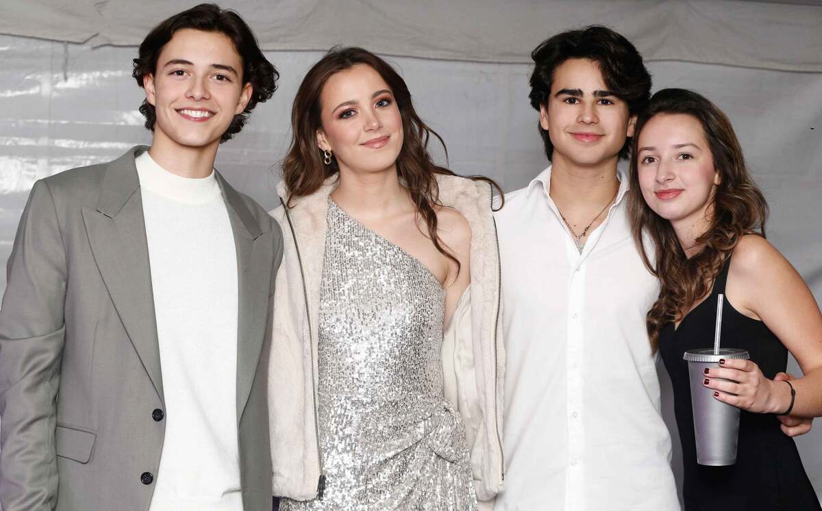 Gael García, Daniela Díaz, Diego Villarreal y Grayce Kriested