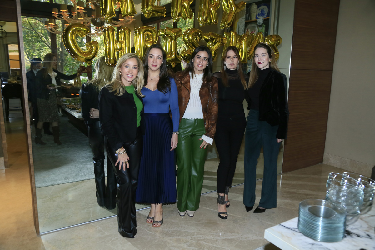 Izamar Gutíerrez, Magaly de Villarreal, Magda Hernández de Lozano, Alejandra Hinojosa y Gaby Espinosa de Kuri