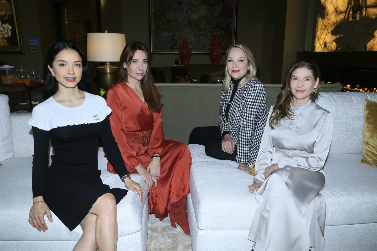 Xiomara Montalvo, Roberta Levy de Quirós,  Adriana Zavala de Cortázar y Érika Lankenau de Ortiz