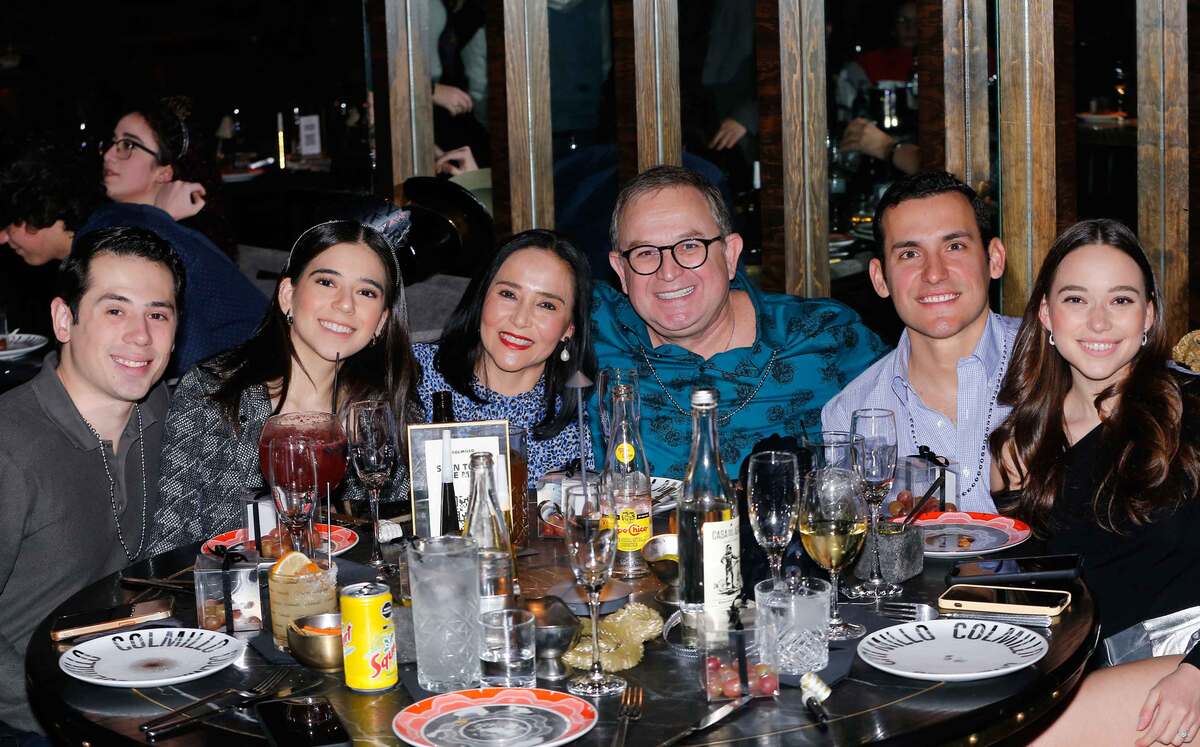 Emilio Villarreal, Daniela Jiménez, Érika Ramírez, Arturo Jiménez, Bernardo Zorrilla y Alejandra Jiménez
