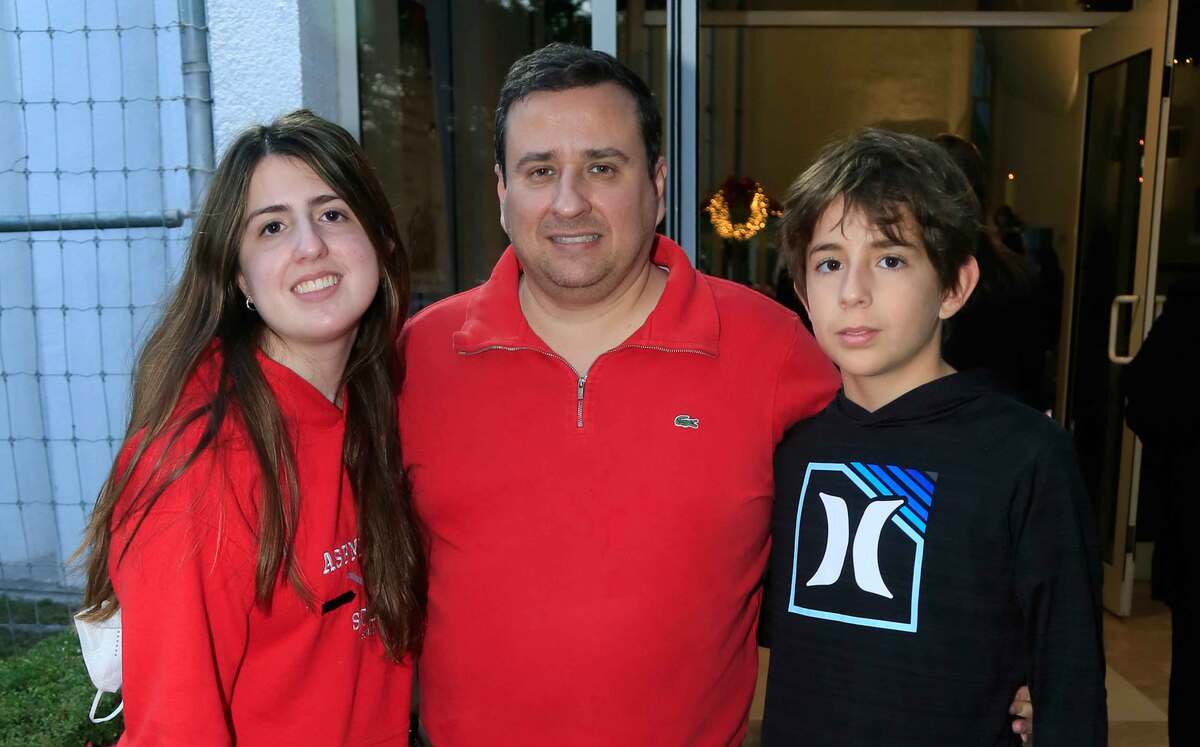 Evelyn Gutíerrez, Carlos Gutíerrez y carlos Gutíerrez