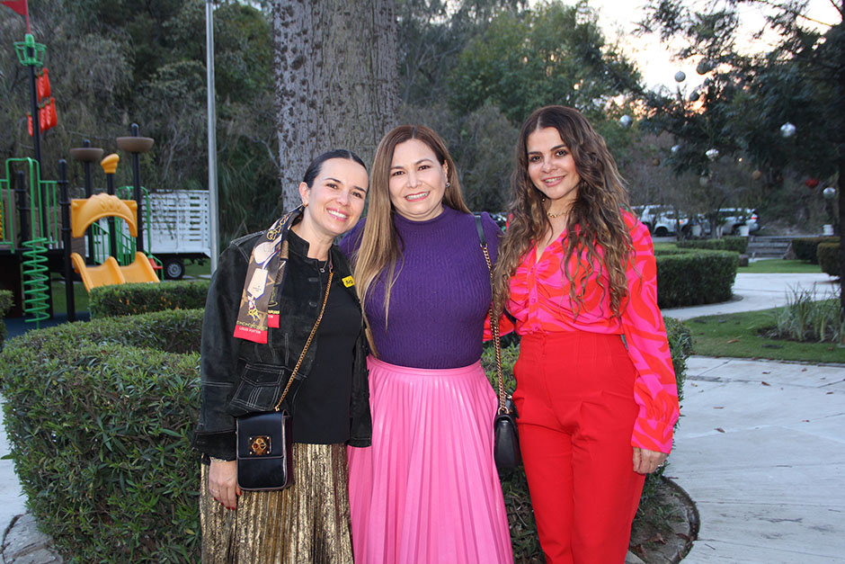 Mirza Flores, Vero Castro y Lupita Tremari